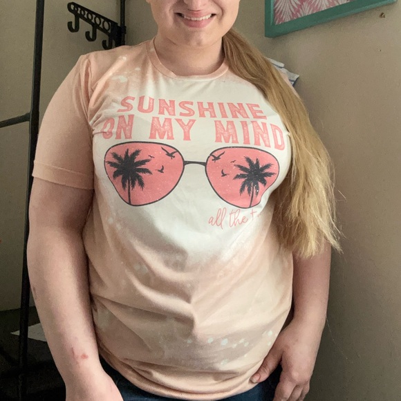 103- Sunshine on My Mind Tee - Picture 2 of 3